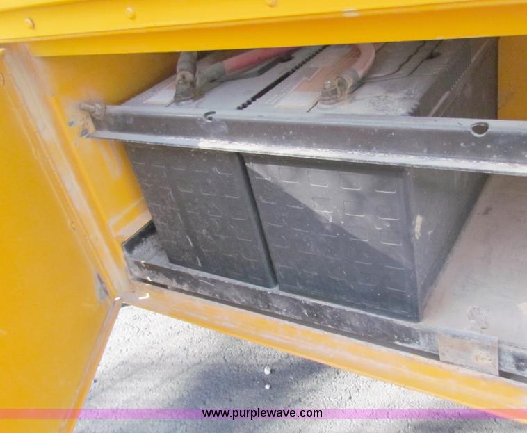 image for item A3529 1996 International 3800 Am Tran school bus