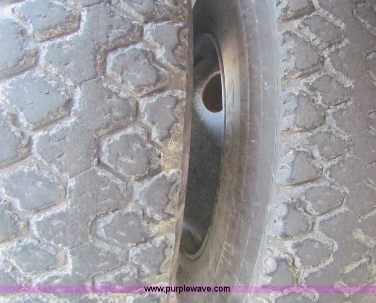 image for item A3529 1996 International 3800 Am Tran school bus