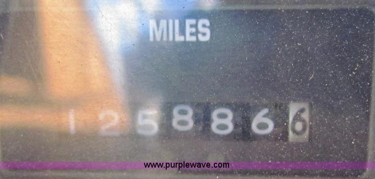 image for item A3530 1996 International 3800 Am Tran school bus