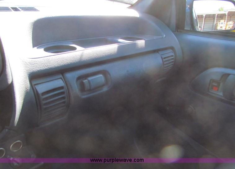 image for item A3531 1995 Chevrolet Suburban 1500 SUV