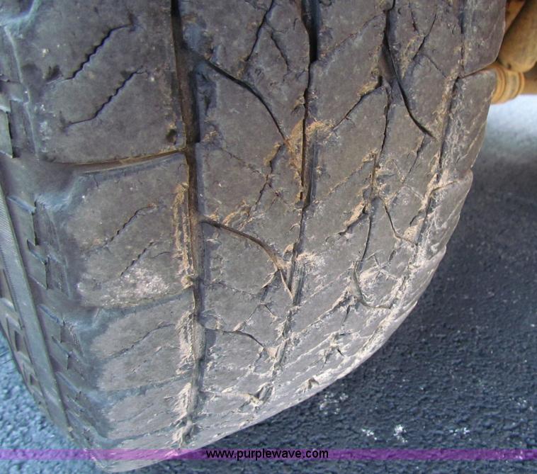 image for item A3531 1995 Chevrolet Suburban 1500 SUV