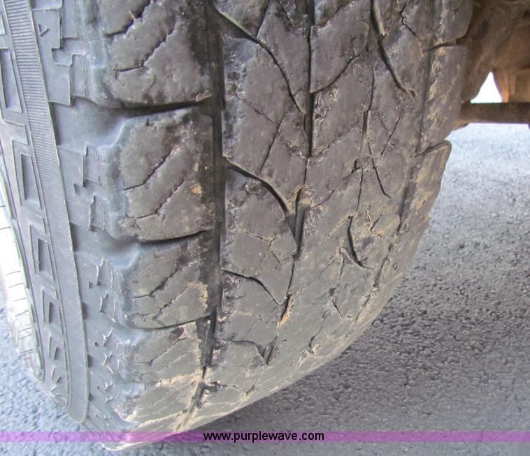 image for item A3531 1995 Chevrolet Suburban 1500 SUV