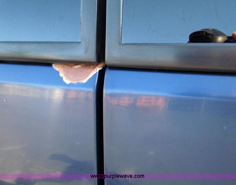 image for item A3531 1995 Chevrolet Suburban 1500 SUV