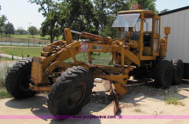 image for item A4634 1964 Galion 118 motor grader
