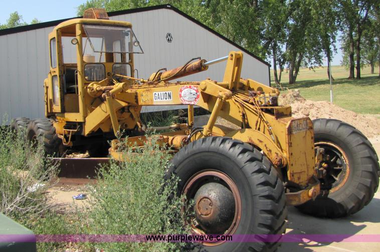 image for item A4634 1964 Galion 118 motor grader