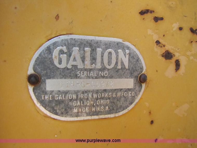 image for item A4634 1964 Galion 118 motor grader