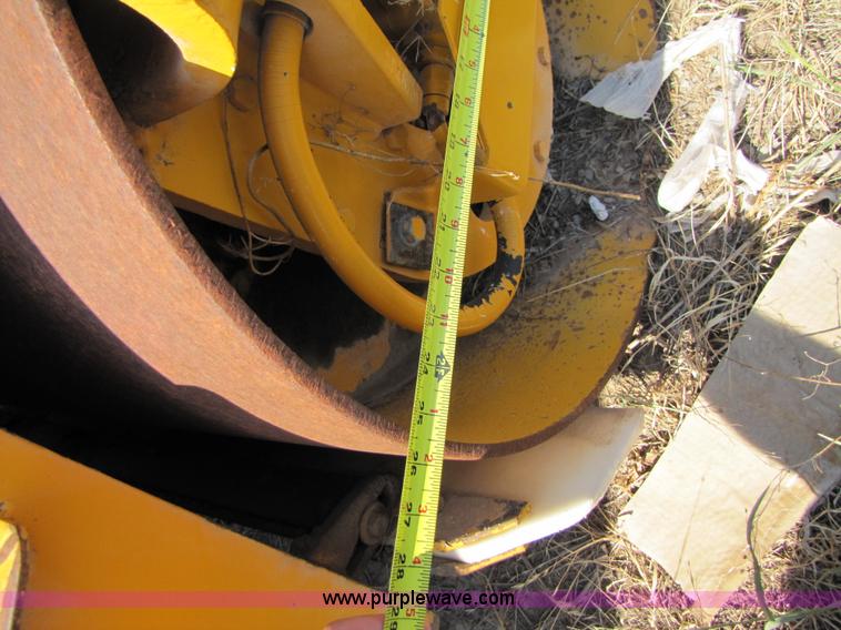 image for item A4637 1988 Dynapac CC12 II smooth drum roller