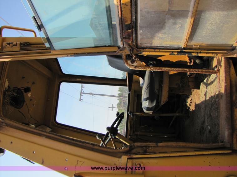 image for item A4638 1984 Dresser 515B wheel loader