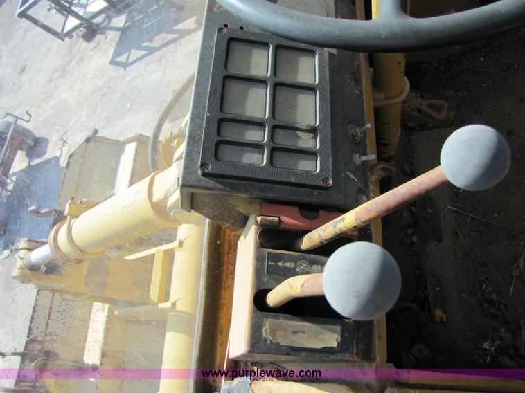 image for item A4638 1984 Dresser 515B wheel loader