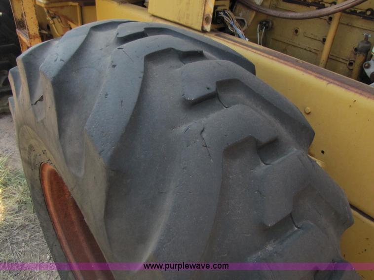 image for item A4638 1984 Dresser 515B wheel loader