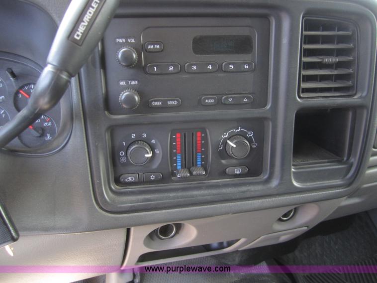 image for item B5501 2006 Chevrolet Tahoe SUV