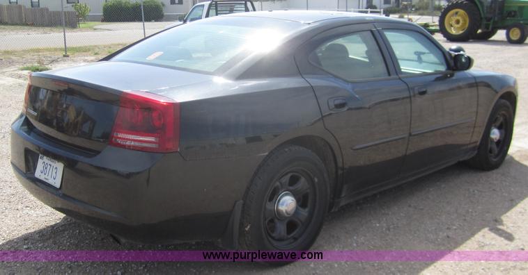 image for item B5502 2007 Dodge Charger Police
