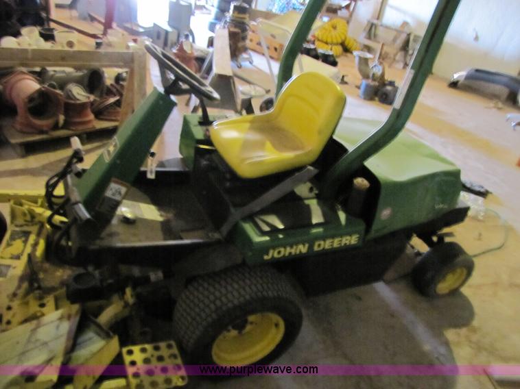 image for item C9535 1998 John Deere F935 60" mower