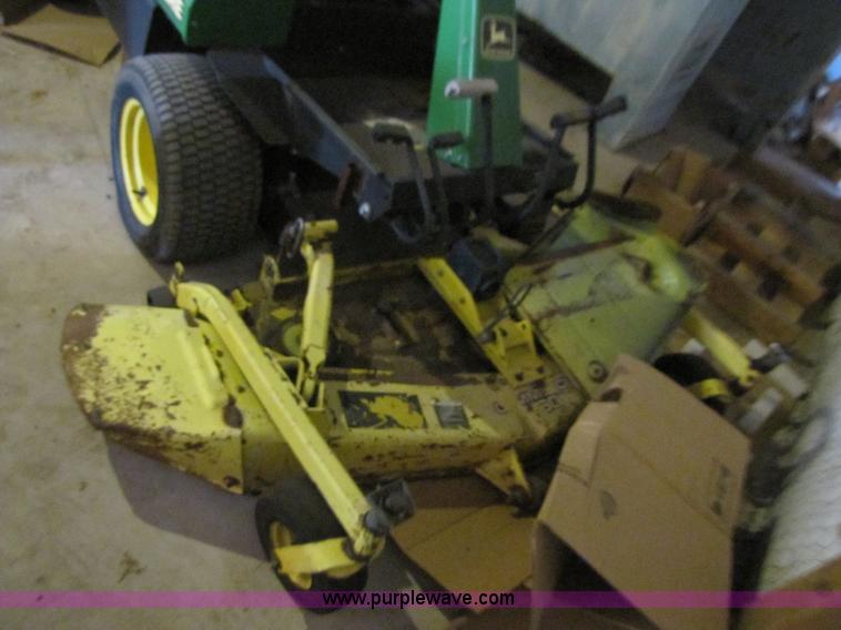 image for item C9535 1998 John Deere F935 60" mower
