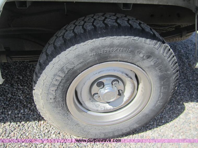 image for item C9800 1991 Chevrolet Cheyenne 1500 pickup truck