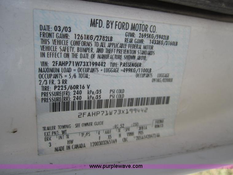 image for item C9852 2003 Ford Crown Victoria Police Interceptor