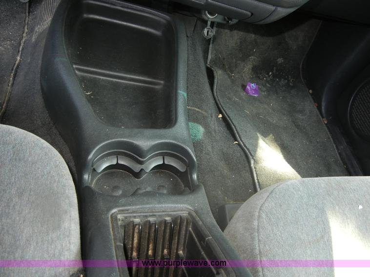 image for item D9705 2002 Chevrolet Blazer LS SUV