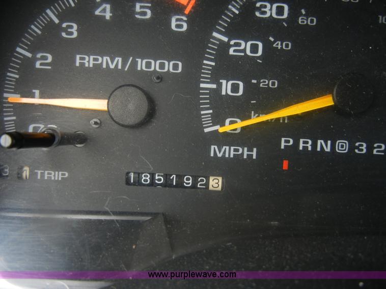 image for item D9722 1996 Chevrolet Tahoe Z71 Off Road SUV