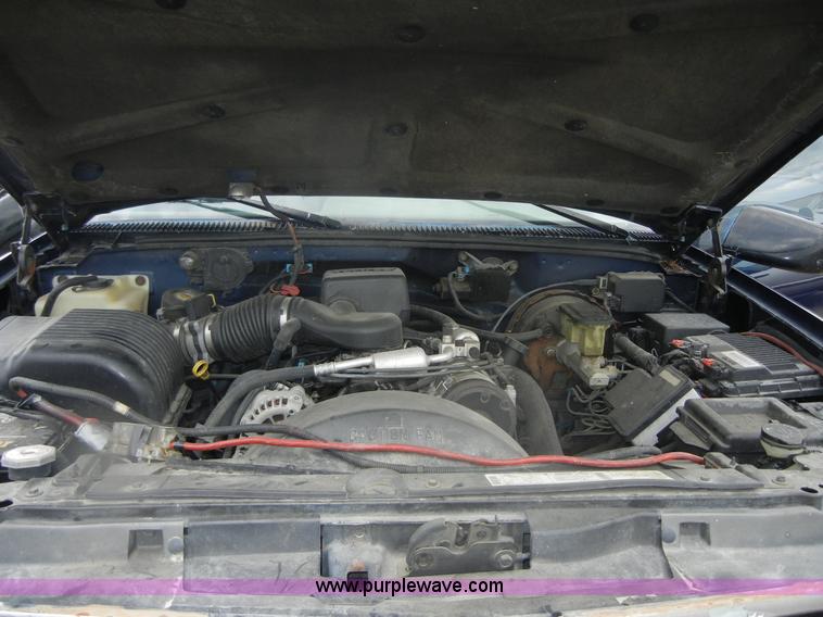 image for item D9722 1996 Chevrolet Tahoe Z71 Off Road SUV