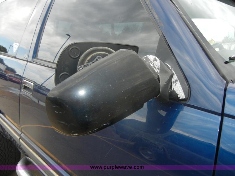 image for item D9722 1996 Chevrolet Tahoe Z71 Off Road SUV