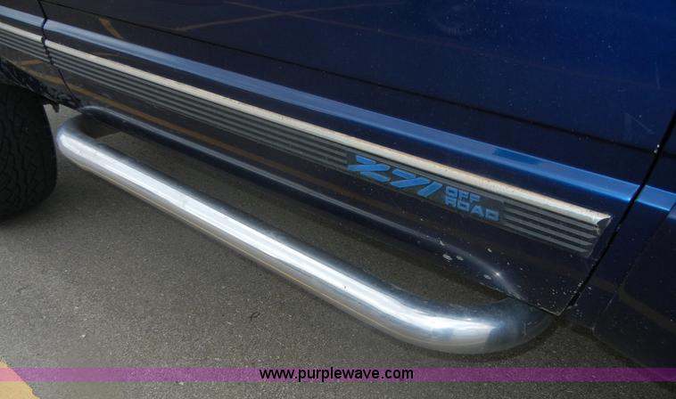 image for item D9722 1996 Chevrolet Tahoe Z71 Off Road SUV