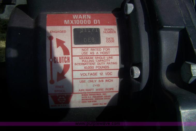 image for item E9272 1989 Chevrolet Cheyenne V3500 pickup truck