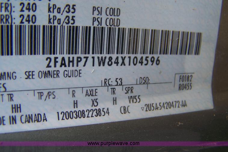 image for item E9283 2004 Ford Crown Victoria Police Interceptor