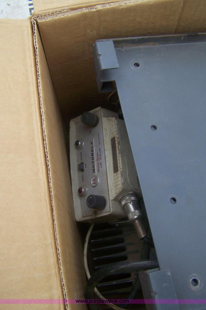 image for item E9285 Assorted Lo-band 2-way radios and radio antennas