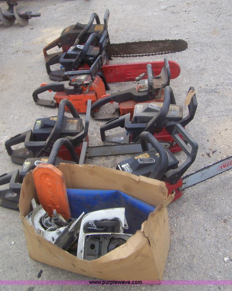 image for item E9288 (8) chainsaws
