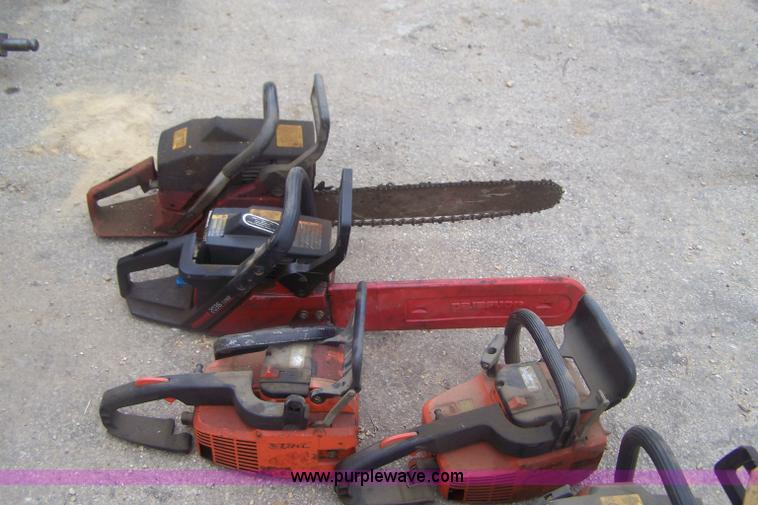 image for item E9288 (8) chainsaws