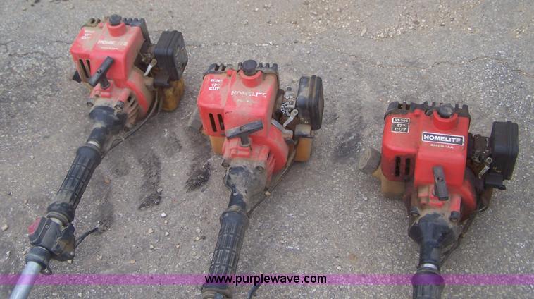 image for item E9290 (4) string line gas trimmers