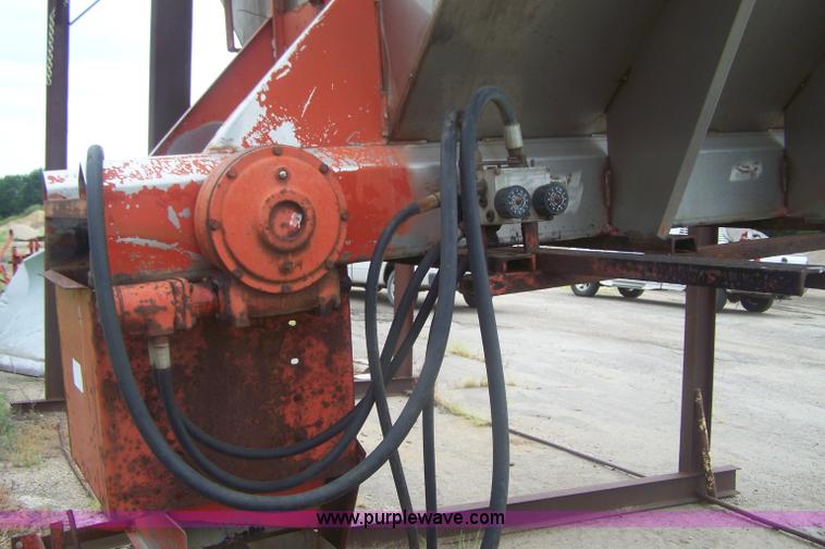 image for item E9298 Swenson spreader