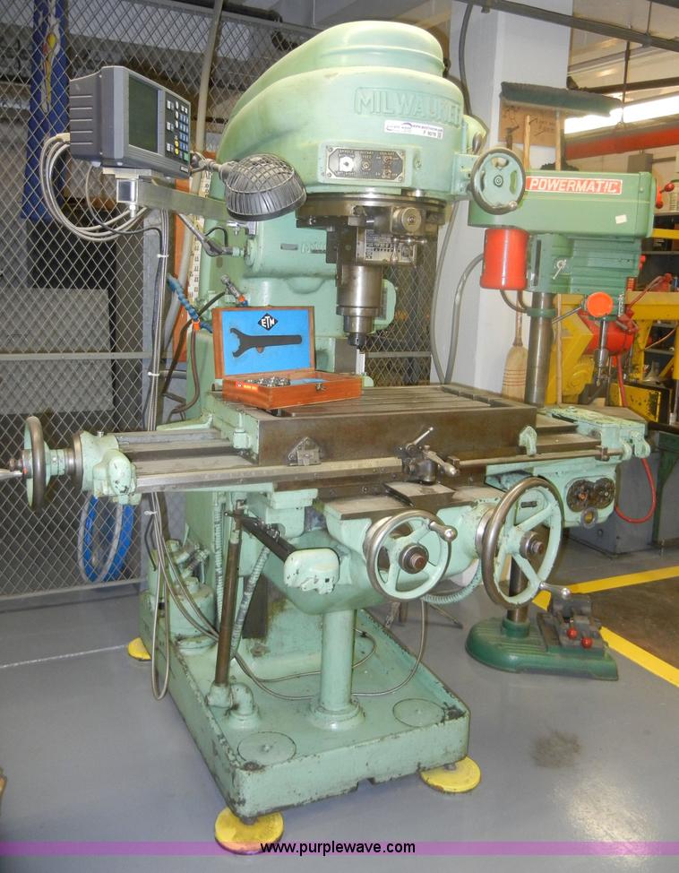 image for item F9278 1950's Milwaukee model D die mill