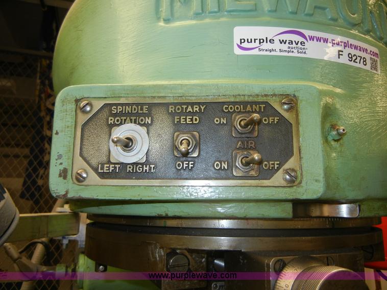 image for item F9278 1950's Milwaukee model D die mill