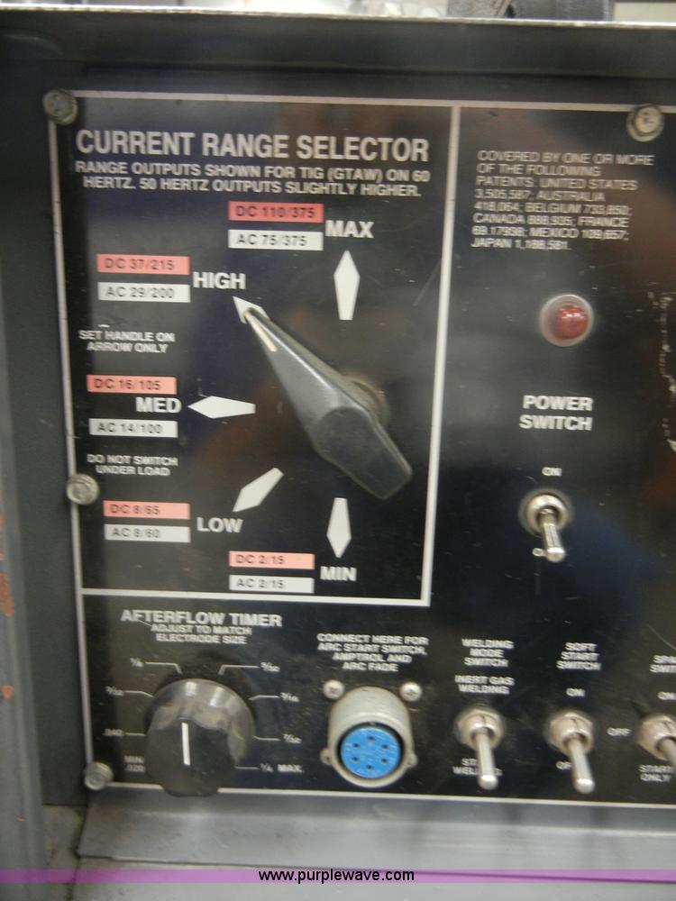 image for item F9303 1989 Lincoln Idealarc TIG welder