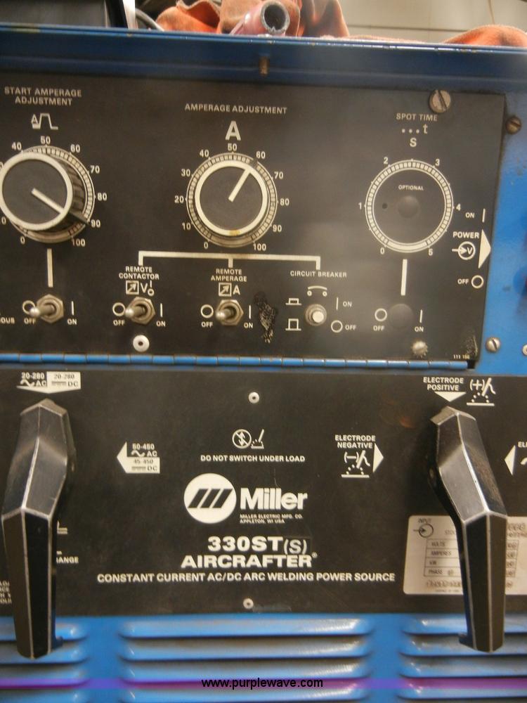 image for item F9304 1986 Miller 330STS Aircrafter welder