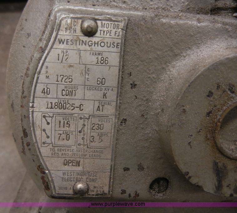 image for item F9306 Belt sander