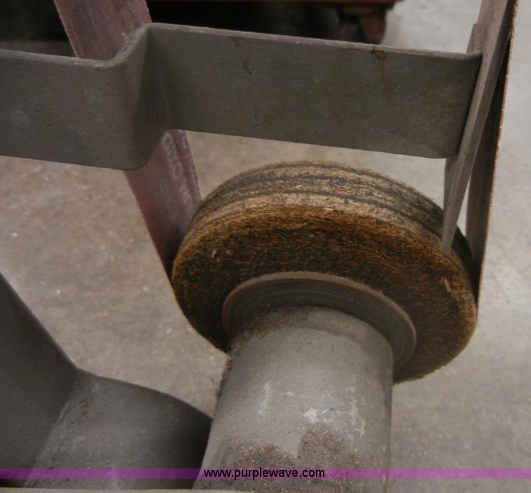 image for item F9306 Belt sander