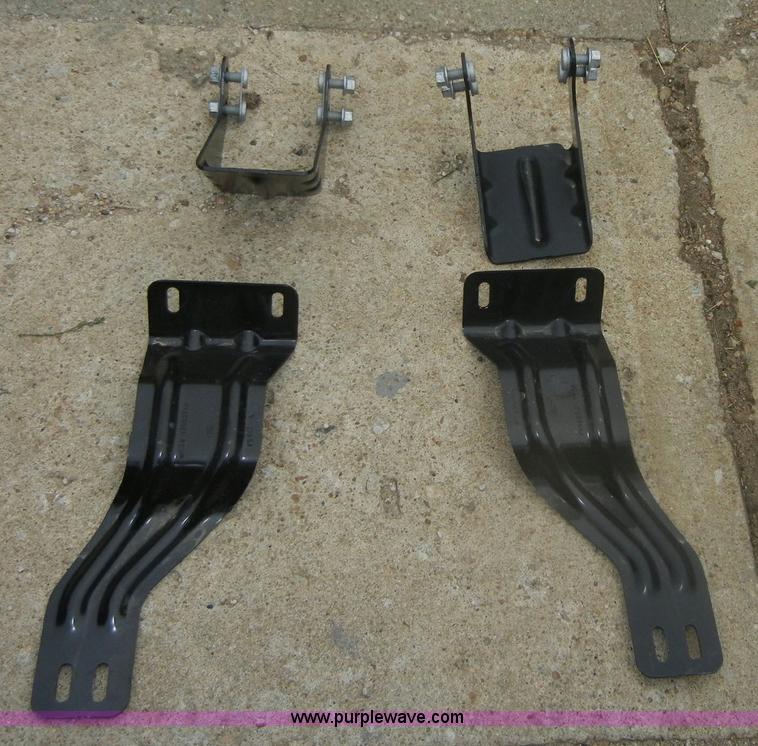 image for item F9320 2011 Ford F250 front bumper