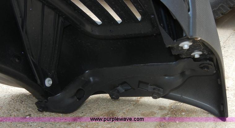 image for item F9320 2011 Ford F250 front bumper