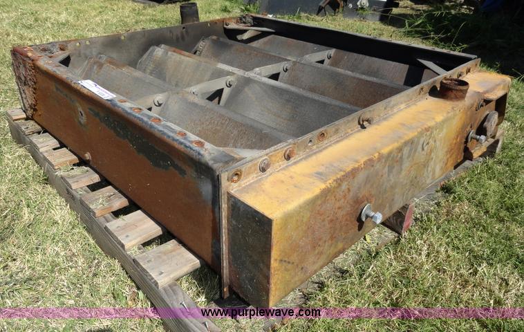 1986 Caterpillar 950B folded core radiator in Shawnee, KS | Item F9338 ...