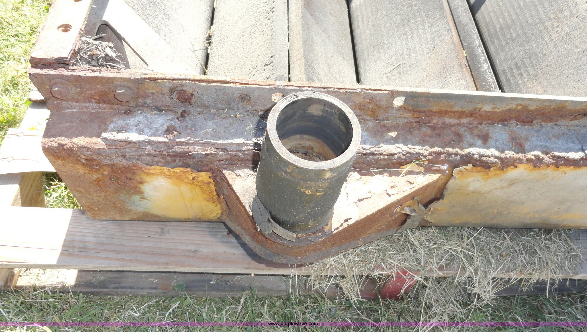 1986 Caterpillar 950B folded core radiator in Shawnee, KS | Item F9338 ...