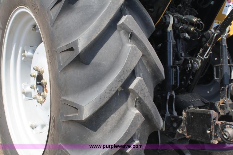 image for item A2317 2008 Challenger MT465B MFWD tractor