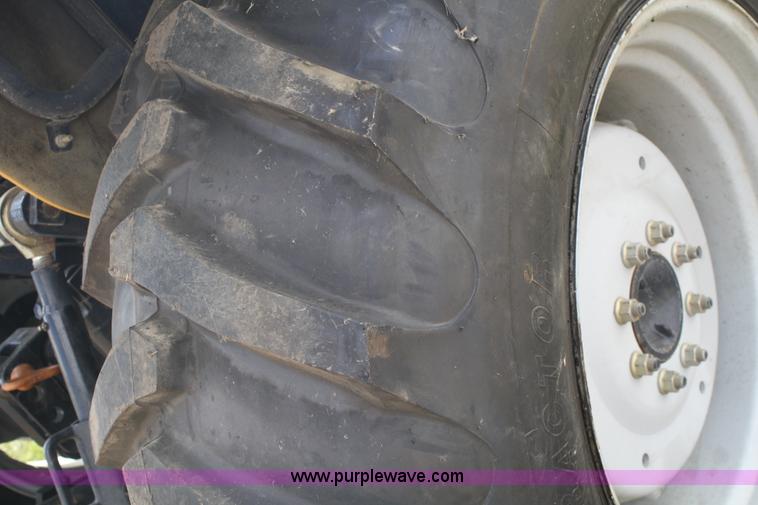 image for item A2319 2008 Challenger MT425B tractor