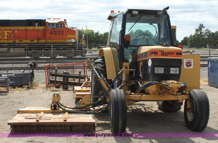 image for item A2836 1994 Tiger Special 6640 tractor