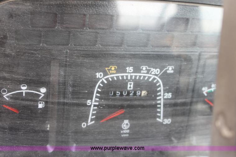 image for item A2836 1994 Tiger Special 6640 tractor