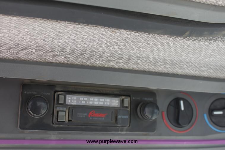 image for item A2836 1994 Tiger Special 6640 tractor