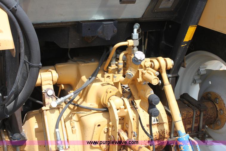 image for item A2836 1994 Tiger Special 6640 tractor