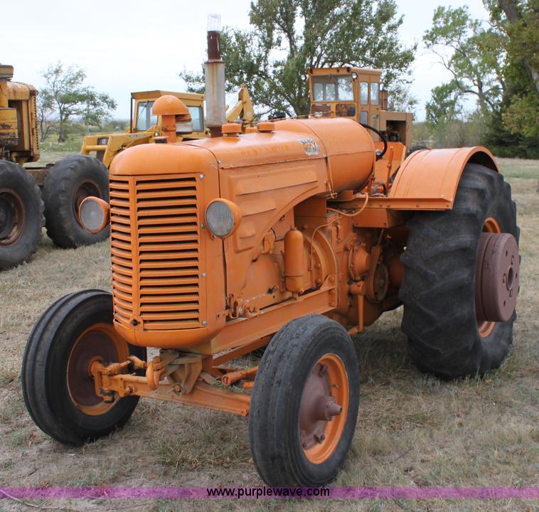 image for item A2841 Minneapolis Moline tractor