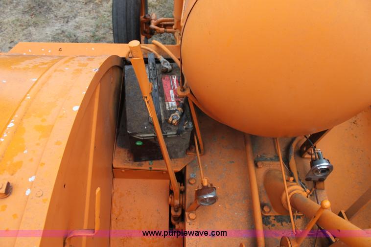 image for item A2841 Minneapolis Moline tractor